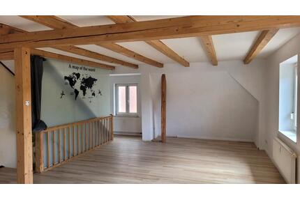 Wohnung zu vermieten - 740,00&nbsp;EUR Kaltmiete, ca.&nbsp; 101,00&nbsp;m&sup2; in Rottenburg an der Laaber (PLZ: 84056)