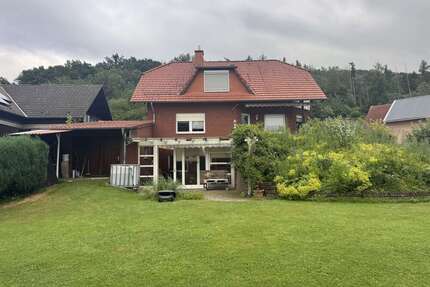 Haus zum Kaufen in Brochthausen 299.000,00 € 147 m²