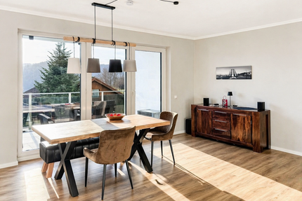 Wohnung zum Mieten in Neuenbürg 1.500,00 € 120 m²