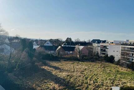 Exklusive Dachgeschoss-Eigentumswohnung mit Weitblick in Euskirchen Privatsphäre – Hochwertig - Bezugsbereit.