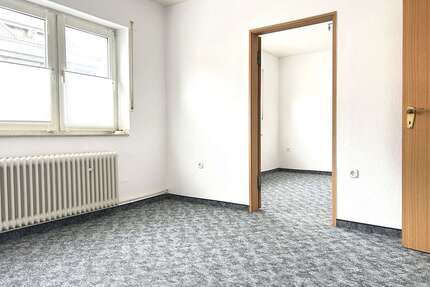 Wohnung zum Mieten in Langenfeld 350,00 € 35 m²