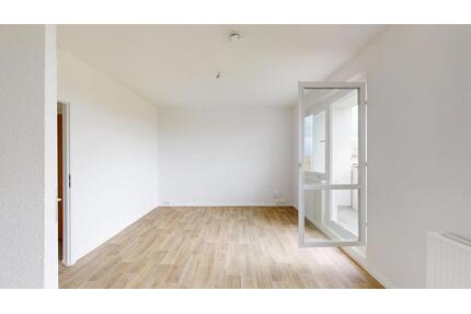 Weitblick garantiert – 3,5-Zimmer-Wohnung in der 5. Etage - Halle (Saale) Dölau