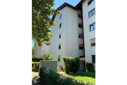 Praktische 2,5 Zimmer-Wohnung mit Balkon - Waldshut-Tiengen