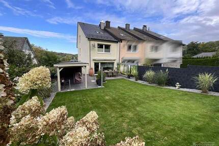 Modernisiertes Reihenendhaus in Familienwohnlage der Stadt Brilon