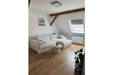 Großzügige 4-Z.W (125 m²) mit Balkon & EBK in zentraler Lage - Uffenheim