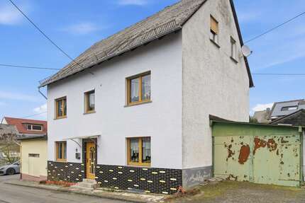 Haus zum Kaufen in Dachsenhausen 105.000,00 € 136 m²