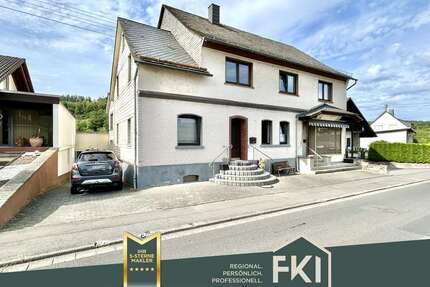 Haus zum Kaufen in Atzelgift 185.000,00 € 327 m²