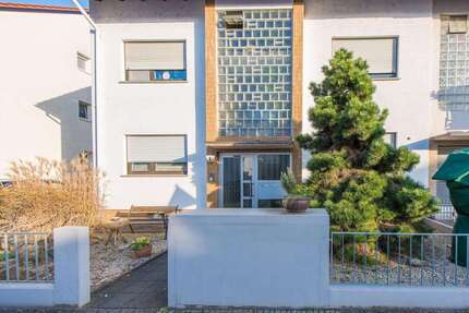 Haus zum Kaufen in Brühl 798.000,00 € 265 m²
