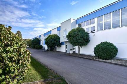 Wunschmietfläche gesucht ? 752 m² Hallen mit Büros Verwaltung - Illertissen