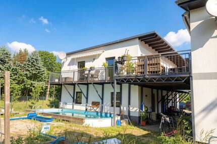 Haus zum Kaufen in Bernau bei Berlin 1.399.000,00 € 420 m²
