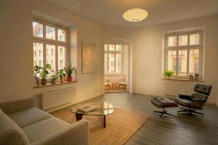 Erstbezug nach Kernsanierung - 980,00&nbsp;EUR Kaltmiete, ca.&nbsp; 97,00&nbsp;m&sup2; in Gera (PLZ: 07545)