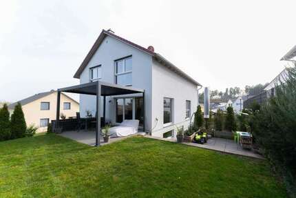 Haus zum Kaufen in Haiterbach 679.000,00 € 230 m²