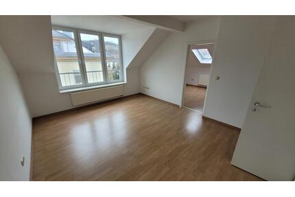 RADEBEUL 3- Zimmerwohnung - 440,00&nbsp;EUR Kaltmiete, ca.&nbsp; 62,00&nbsp;m&sup2; in Radebeul (PLZ: 01445)