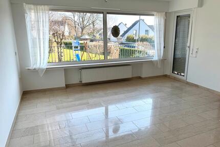Helle freundliche 120 qm Wohnung zu vermieten 1080 Euro + NK - Wipperfürth