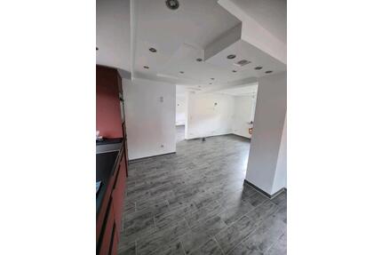 Einfamilienhaus zu Vermieten - 1.100,00&nbsp;EUR Kaltmiete, ca.&nbsp; 150,00&nbsp;m&sup2; in Albstadt (PLZ: 72461) Gemarkung Onstmettingen