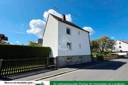 Solides Wohnhaus mit Potenzial und Garten - Selb