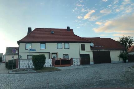 Einfamilienhaus - 127.000,00&nbsp;EUR Kaufpreis, ca.&nbsp; 150,00&nbsp;m&sup2; in Buttstädt (PLZ: 99628)