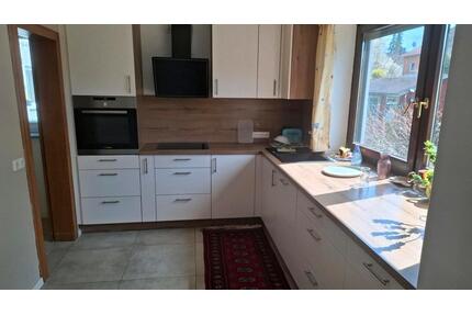 EG Wohnung mit Wintergarten - 1.900,00&nbsp;EUR Kaltmiete, ca.&nbsp; 120,00&nbsp;m&sup2; in Neufahrn bei Freising (PLZ: 85375) Mintraching-Grüneck