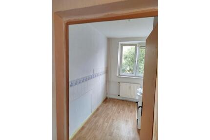 Wohnung 3 Zimmer zu vermieten - 400,00&nbsp;EUR Kaltmiete, ca.&nbsp; 60,00&nbsp;m&sup2; in Bad Frankenhausen/Kyffhäuser (PLZ: 06567)