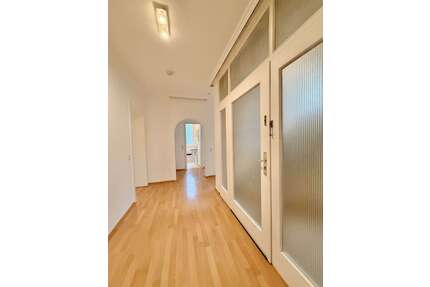 Wohnung zum Mieten in Frankfurt am Main Griesheim 1.050,00 € 83 m²