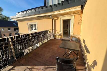 Wohnung zum Mieten in Frankfurt 2.160,00 € 80 m²