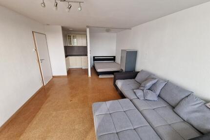Helles 1-Zimmer-Apartment mit Balkon in bester Lage zu verkaufen - Memmingen