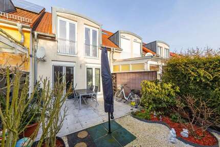 Haus zum Kaufen in Fredersdorf-Vogelsdorf 335.000,00 € 99.23 m²