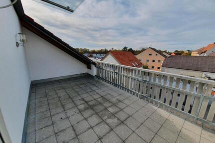 Schöne 4-Zimmer Wohnung in Osterhofen zu vermieten