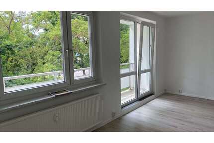 Wohnung zum Mieten in Halle (Saale) 449,00 € 69 m²
