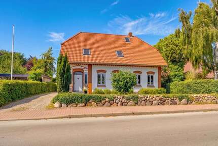 Haus zum Kaufen in Husby 374.500,00 € 149.28 m²