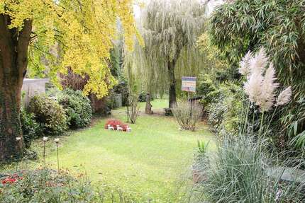 Grundstück zu verkaufen in Düsseldorf Unterbach 798.000,00 € 1178 m² - Düsseldorf / Unterbach