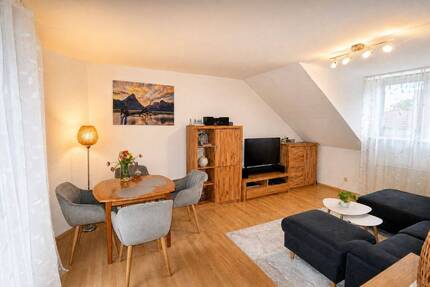 Zentrale 2-Zimmer-Single-Wohnung mit Loggia und TG-Stellplatz im Hahnweg - Coburg