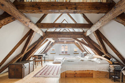 Alte Bergstraße: Altstadtwohnung mit Charakter in einem denkmalgeschützen Gebäude - Landsberg am Lech