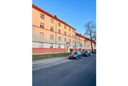 Attraktiv geschnittene 2-Zimmer-Wohnung in Dresden-Tolkewitz mit Weitblick I Balkon I vermietet