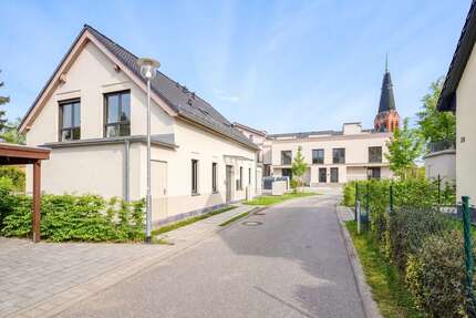 Haus zum Kaufen in Potsdam Bornim 669.000,00 € 98.76 m² - Potsdam / Bornim