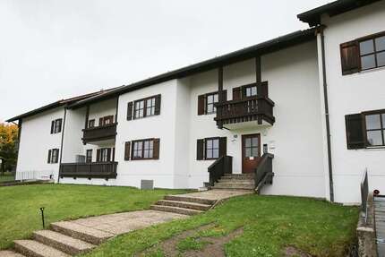 Wohnung zum Kaufen in Zwiesel 45.000,00 € 33 m²