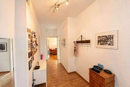Wohnung zum Kaufen in Augsburg 309.000,00 € 72.39 m²