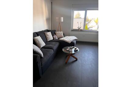 Tolle 2 Zimmer Wohnung - 985,00&nbsp;EUR Kaltmiete, ca.&nbsp; 75,00&nbsp;m&sup2; in Solingen (PLZ: 42653) Central