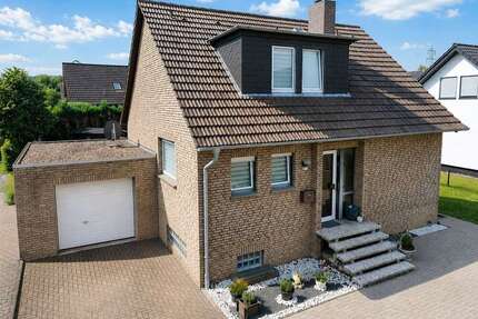 Haus zum Kaufen in Lübbecke 325.000,00 € 155.55 m²