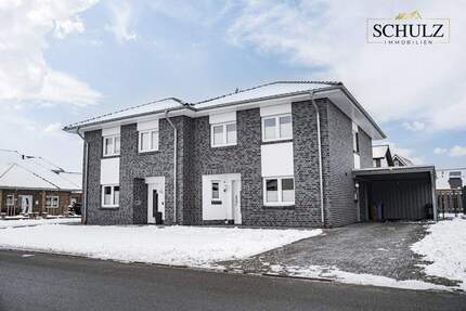 Modernes Doppelhaus (Bj. 2013) in Friesoythe - Vollgeschoss, 2% AfA & Carport (Einzelkauf möglich!)
