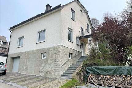 Haus zum Kaufen in Bestwig 166.000,00 € 125 m²