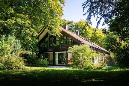 Haus zum Kaufen in Feldafing 1.950.000,00 € 252 m²