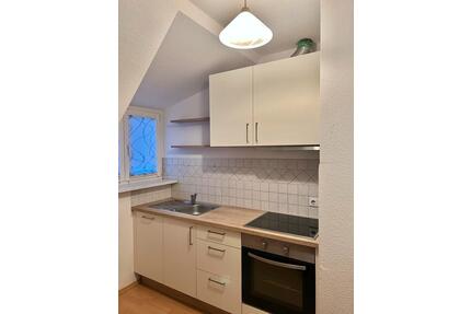 2-Raum Wohnung 42 m² mit Einbauküche und 1 PKW Stellplatz - Altenburg