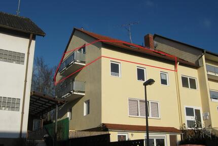 gemütliche 4 ZKB DG Wohnung in 66299 Friedrichsthal