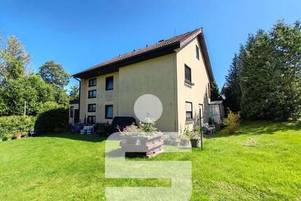 Haus zum Kaufen in Schwarzenbach 185.000,00 € 172 m²