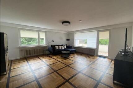 Großzügiges Wohnen mit Weitblick im begehrten Musikerviertel- möblierte 2,5 Zimmer-Wohnung - Bielefeld Stieghorst