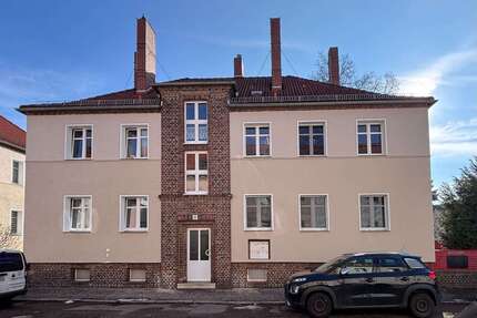 Haus zum Kaufen in Halle (Saale) 415.000,00 € 270 m²