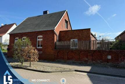 Viel Platz zum Leben & Arbeiten - Einfamilienhaus mit großer Scheune in Grobleben bei Tangermünde