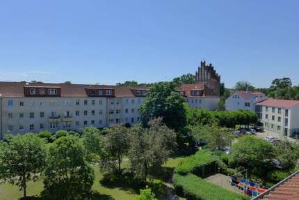 Wohnung zum Mieten in Neubrandenburg 565,00 € 70 m²