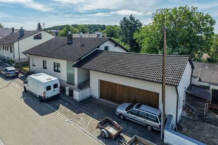 Haus zum Kaufen in Kösching 550.000,00 € 132 m²